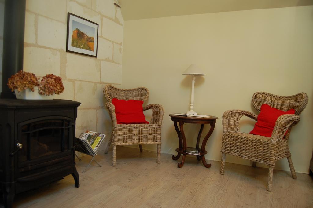 Bed and Breakfast La Grange Dimiere, Pres De Tours Saint-Genouph Exterior foto